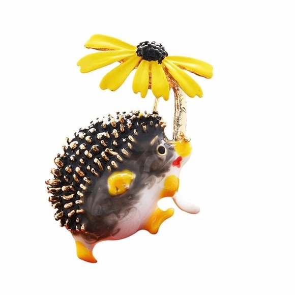 Lovely Hold Flower Hedgehog Brooch - Picture 4 of 6
